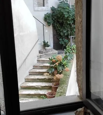 Dormire Nel Castello Apartment *