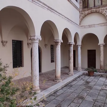 Dormire Nel Castello Apartman *